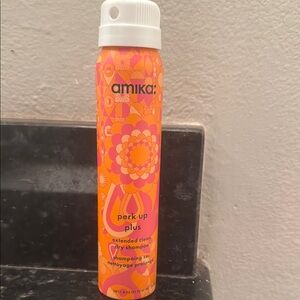 Amika Perk Up Plus Dry Shampoo in Vibrant Orange